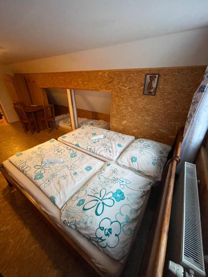 Hepnarova Bouda Hotel Horní Malá Úpa Buitenkant foto